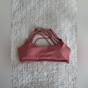 Lululemon free to be wild sz 12